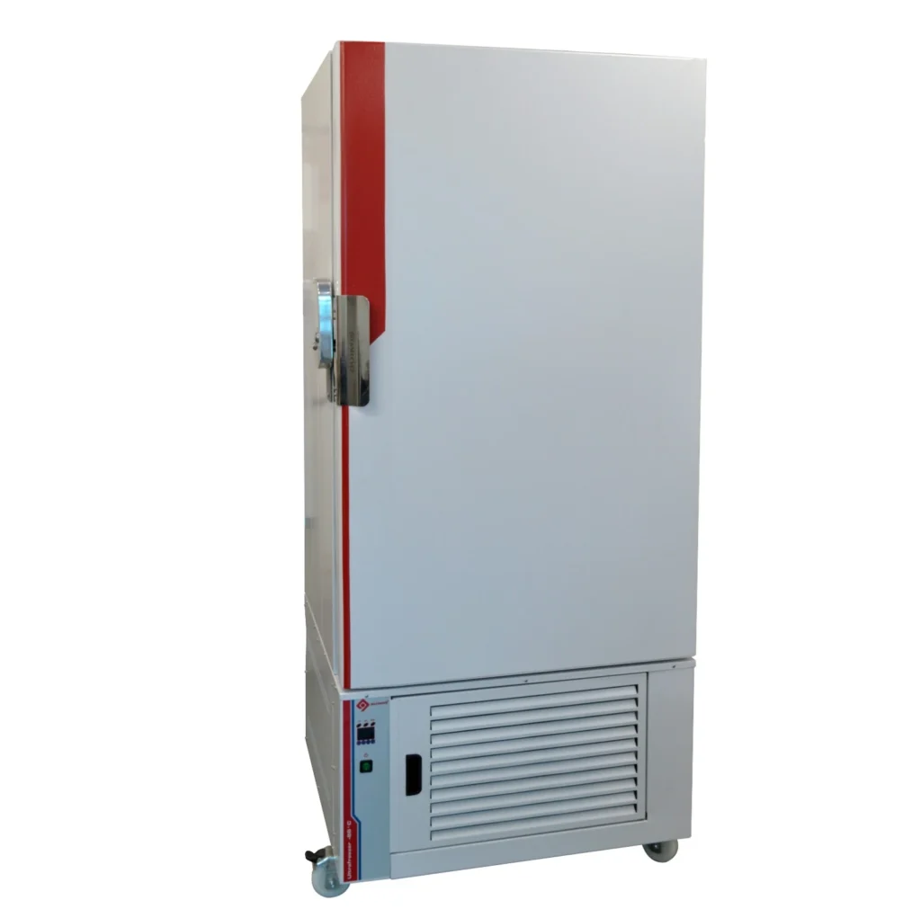 Ultrafreezer Quimis Q315UN fechada